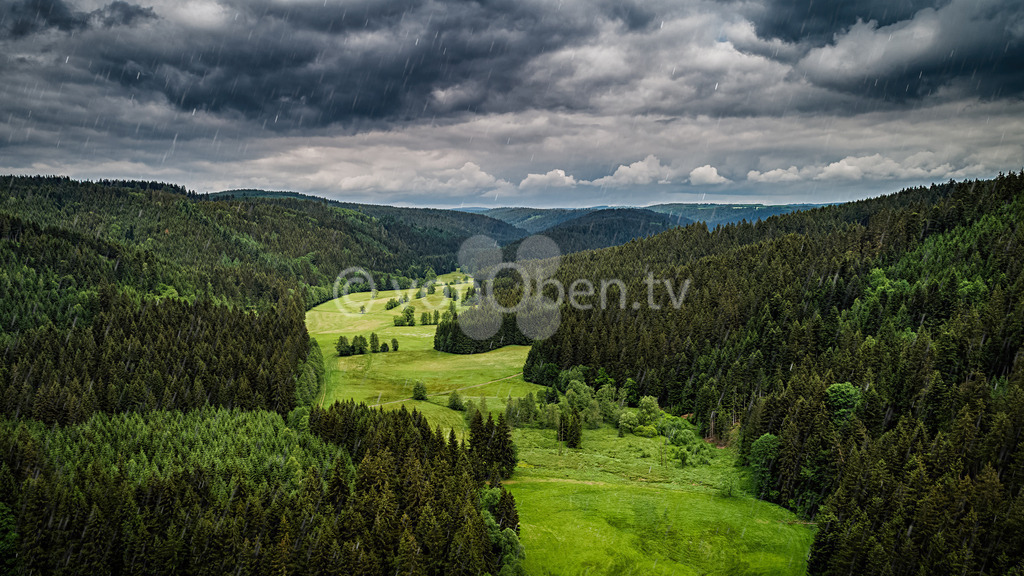 Gewitter über dem Kremnitztal | Luftbilder, Drohnenbilder, Oberfranken, Bayern, Kronach, Lichtenfels, Kulmbach, Thüringen, Frankenwald, Thüringerwald - Realisiert mit Pictrs.com