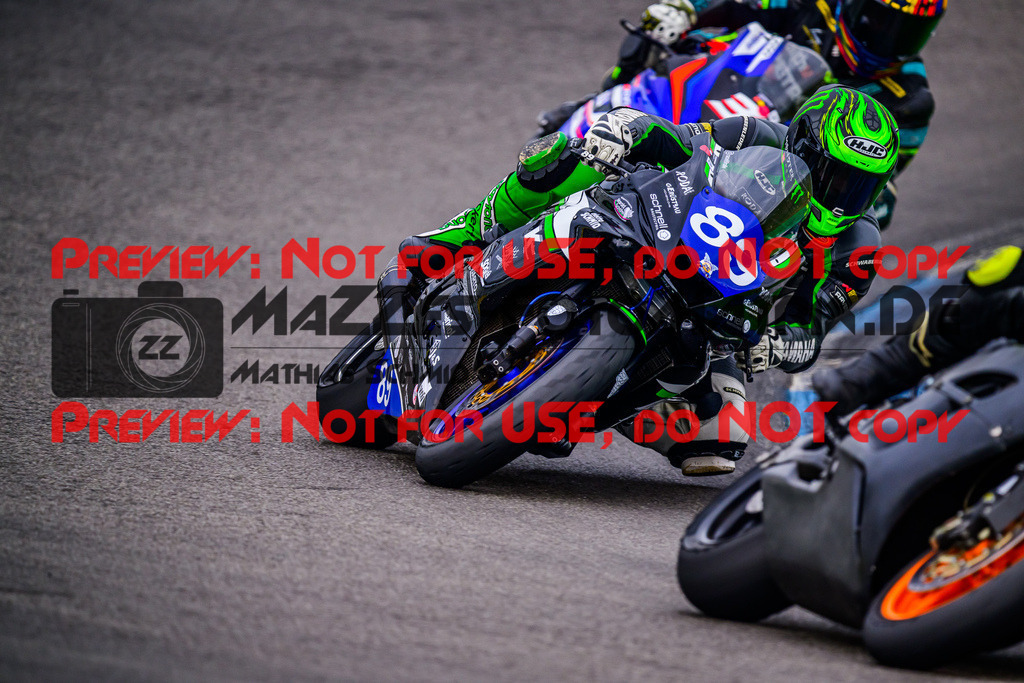 MaZZes_FotoMatrix_240614_6007705_2-272 | WEISS