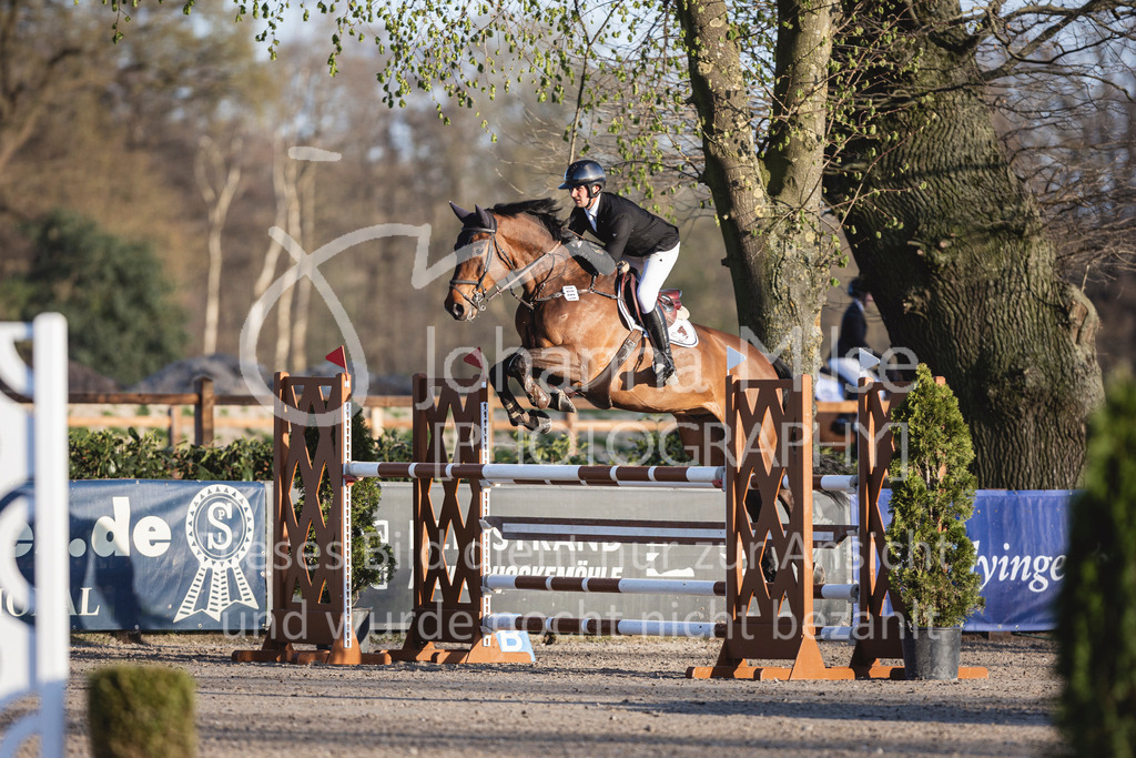 250408_Mühlen_Youngster-M-613 | Deine schönsten Turniermomente als professionelle Fotos! Entdecke hochwertige Pferdesport-Fotografie im Online-Shop. Jetzt Fotos finden & bestellen!