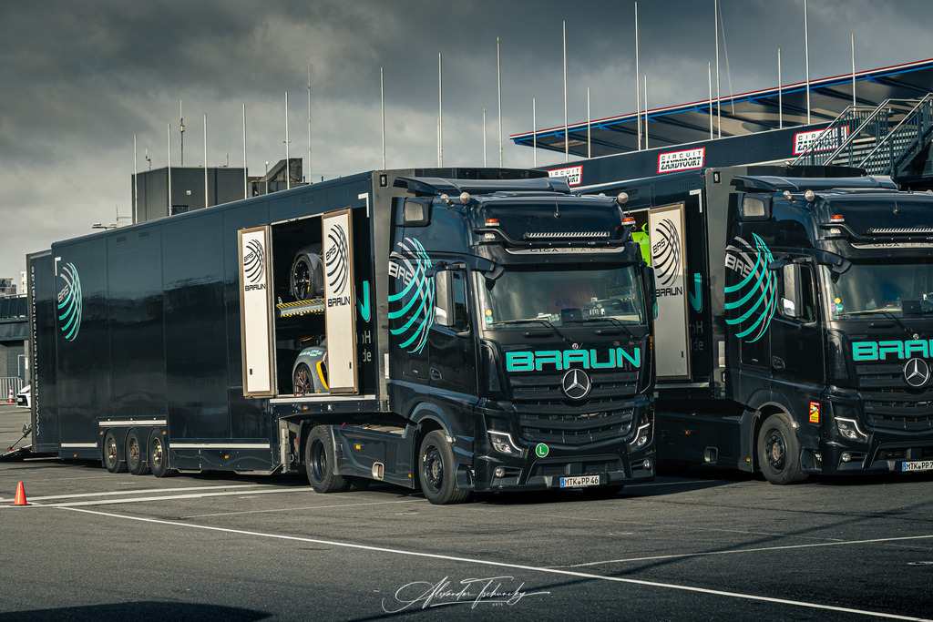R6AT0295 _Alexander Tschuncky | Entdecken Sie die faszinierende Welt von Alexander Tschuncky Arts: Kreative Fotografie, atemberaubende Automobilkunst und hochwertiger Bilderdruck. Lassen Sie sich inspirieren! - Realisiert mit Pictrs.com