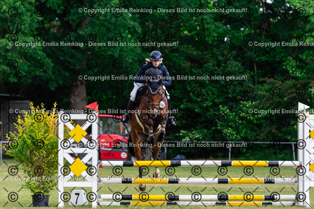 CL5A5534 | Emilia Reinking Fotografie - Realisiert mit Pictrs.com