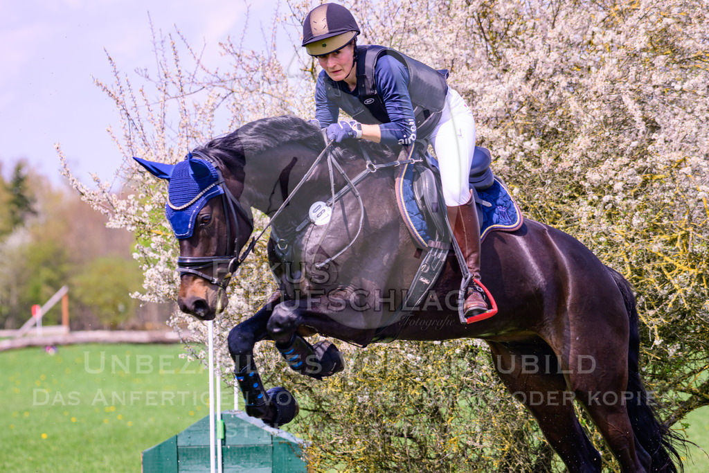 18042026-Gernlinden-01-2-0160 | Fokus Hufschlag Fotografie - Realisiert mit Pictrs.com