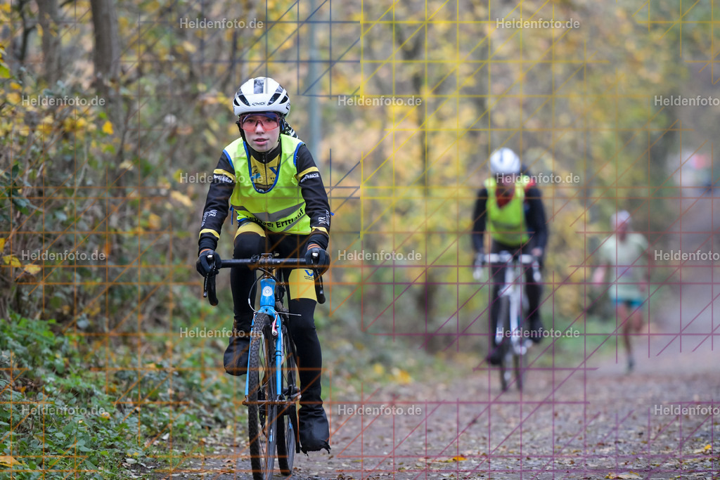 Neusser Erftlauf 2025  | 15km Neusser Erftlauf 2025 Foto: Heldenfoto.de