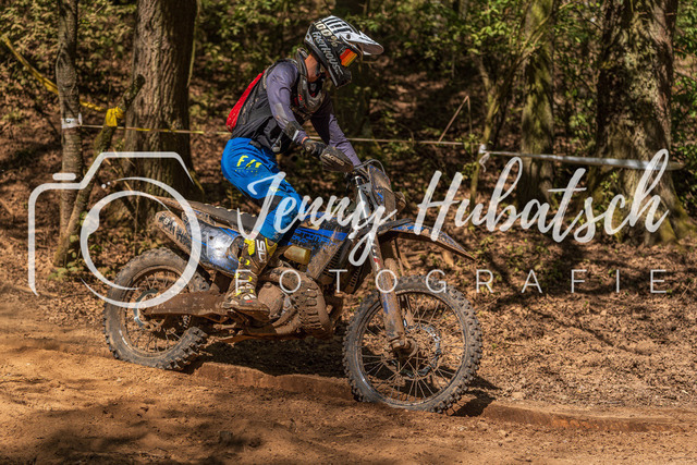JHF.ECHT.3h.Sonntag.577 | jennyhubatsch-endurofotografie