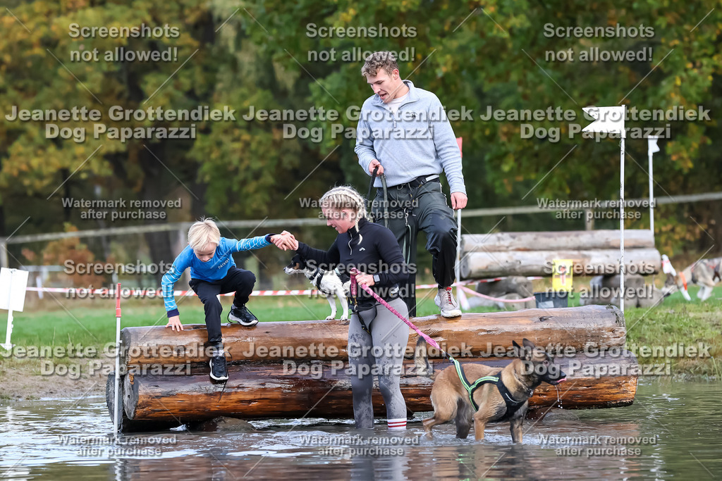 Dog Paparazzi - Strongdog 10-25-6862 | Dog Paparazzi Jeanette Grottendiek Fotografie & Videografie - Realisiert mit Pictrs.com