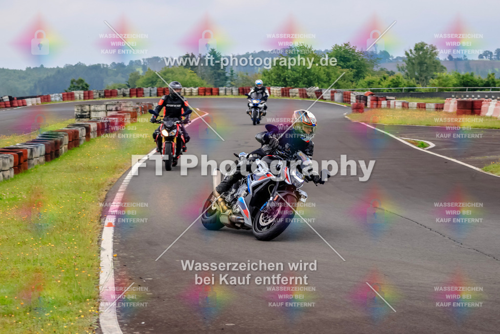 _TCM2715 | Hier findet Ihr Bilder von Touristenfahrten auf der Nürburgring Nordschleife oder von anderen Veranstaltungen die ich besucht habe. Viel Spass beim Durch Schauen 