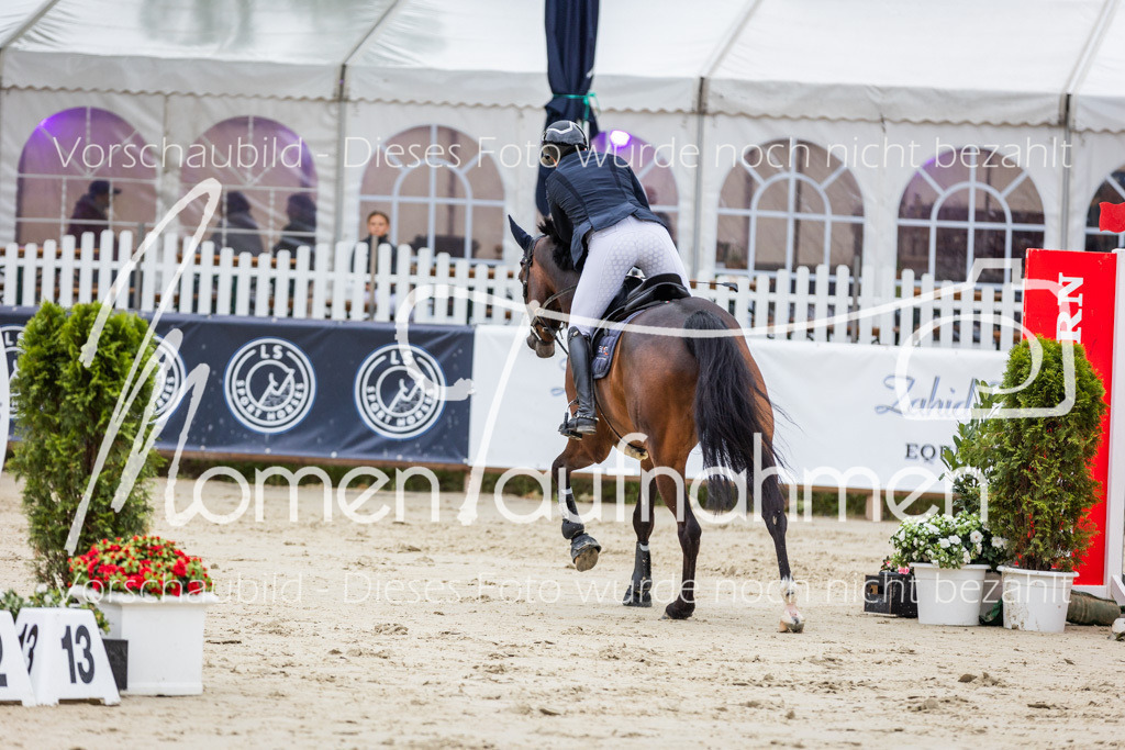 BHO-2PhSpr-M-134 | MomenTaufnahmen Pferdesportfotos