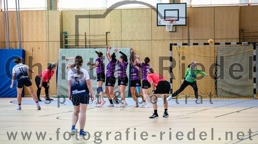 2023-12-16_122_SpVgg_Altenerding_gegen_HC_Donau-Paar_II | Erding, Deutschland, 16.12.2023:
Handball, Bezirksoberliga Frauen Altbayern 2023 / 2024, 10. Spieltag, SpVgg Altenerding gegen HC Donau/Paar II, Endergebnis: 22:22

Foto: Christian Riedel / fotografie-riedel.net