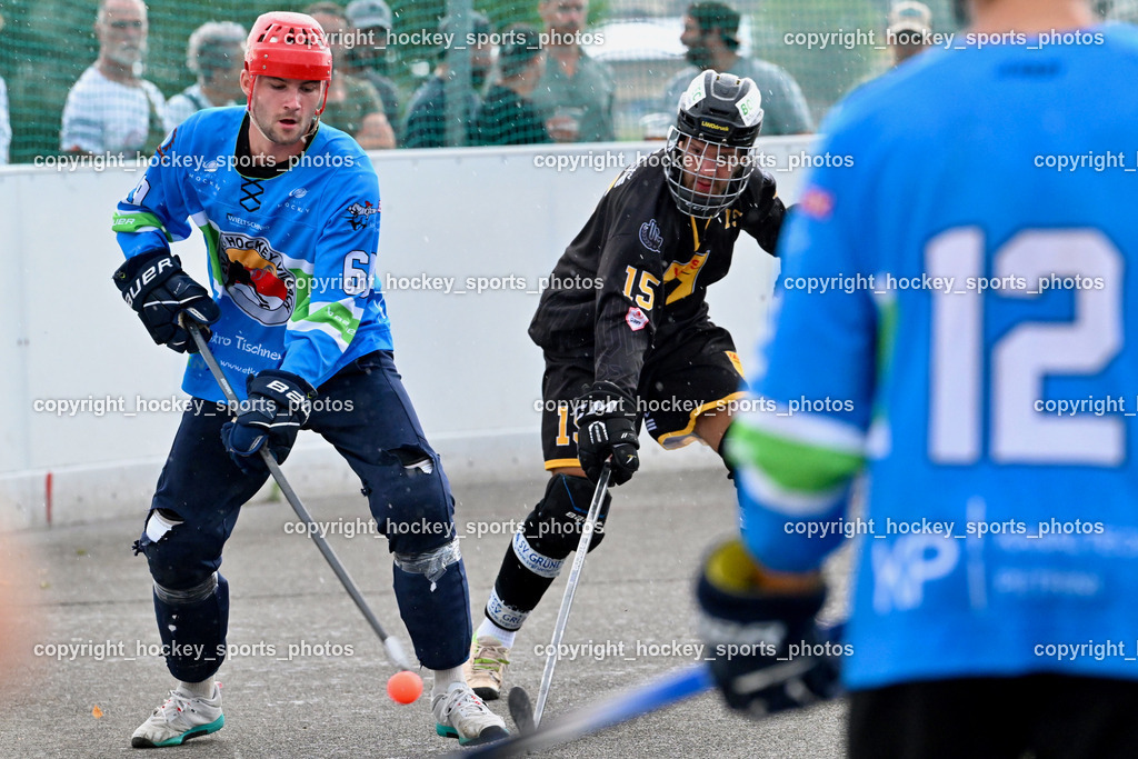 VAS Villach vs. ASKÖ Hockey Villach | #69 FELDBAUMER Manuel ASKÖ Villach Hockey, #15 Kronig Daniel VAS Villach, VAS Villach vs. ASKÖ Hockey Villach, VAS Villach vs. ASKÖ Hockey Villach am 03.07.2025 in Villach (Alpen Arena ), Austria, (Photo by Bernd Stefan)