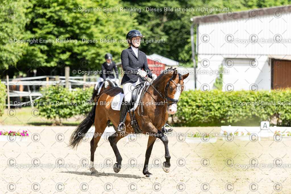 CL5A3665-2 | Emilia Reinking Fotografie - Realisiert mit Pictrs.com