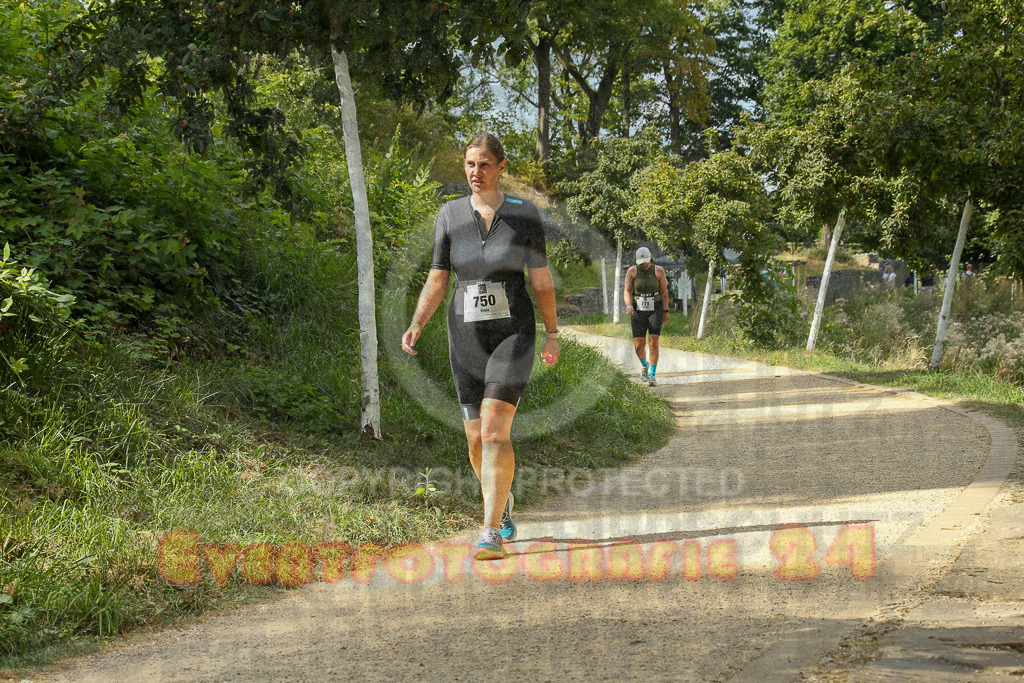 250824_1510_EX1_8607 | Sportfotografie im Rhein-Sieg Kreis, Köln, Bonn, NRW, Rheinland Pfalz, Hessen, etc. Unser Tätigkeitsfeld umfasst den Laufsport vom Volkslauf über den Marathon, Duathlon, Triathon bis zum Ultralauf wie Kölnpfad Ultra oder Schindertrail.