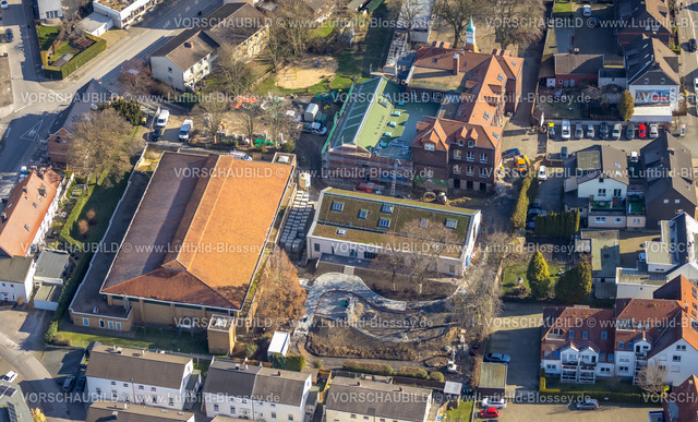 Unna230213260 | Luftbild, Schillerschule und Sporthalle, Baustelle Kita neben der Schillerschule, Massen, Unna, Ruhrgebiet, Nordrhein-Westfalen, Deutschland