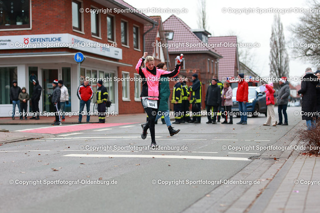 AMLA2374 | Bildershop "Sportfotograf-Oldenburg" mit Fotos von Sportevents in Oldenburg und Umzu. - Realisiert mit Pictrs.com