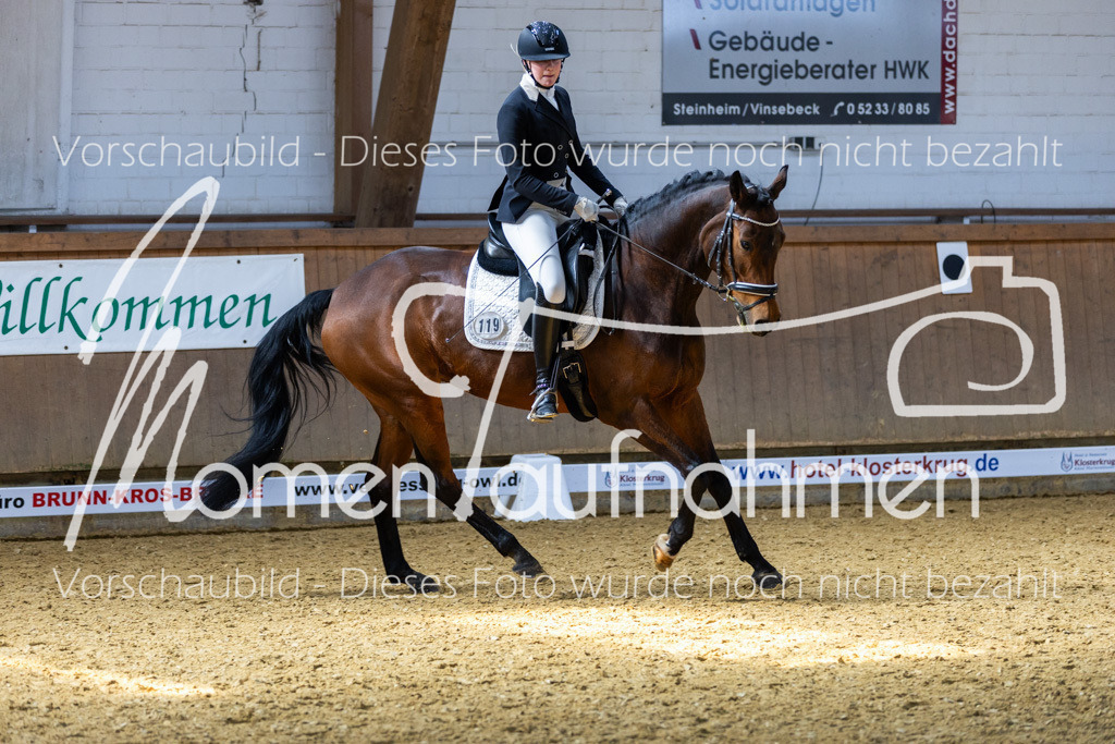 Sth-LPO25-DrR-L-267 | MomenTaufnahmen Pferdesportfotos