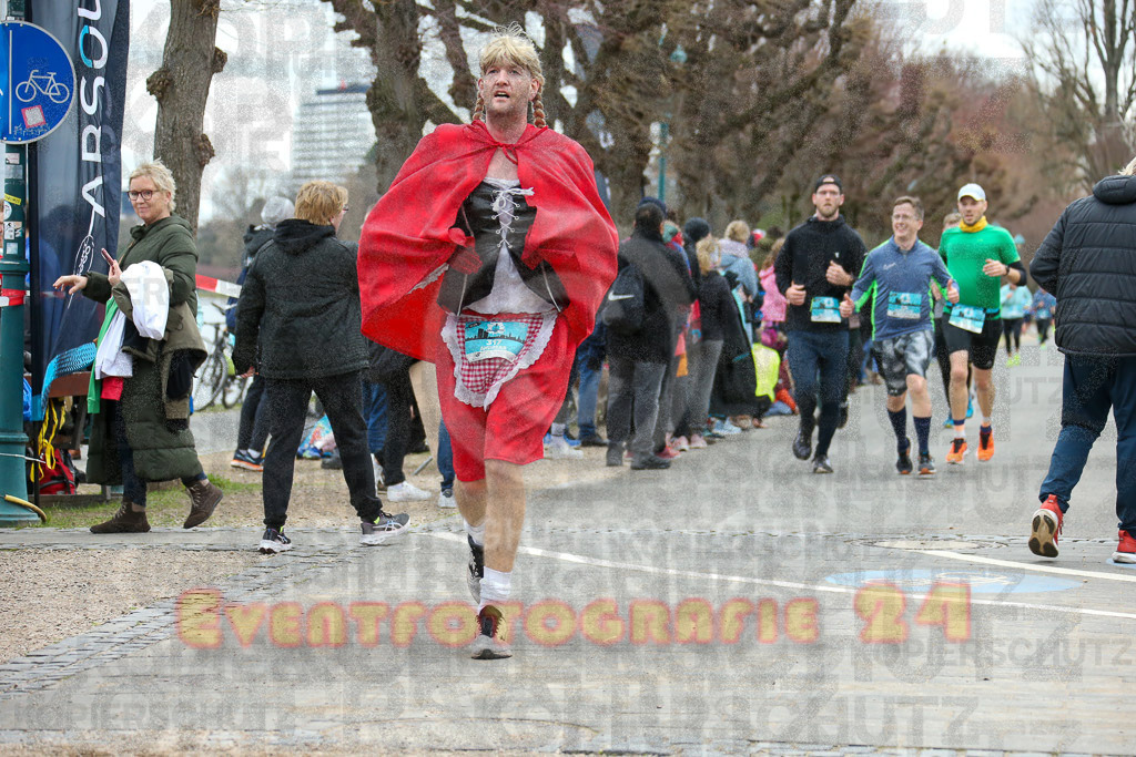 231231_1204_EX1_5487 | Sportfotografie im Rhein-Sieg Kreis, Köln, Bonn, NRW, Rheinland Pfalz, Hessen, etc. Unser Tätigkeitsfeld umfasst den Laufsport vom Volkslauf über den Marathon, Duathlon, Triathon bis zum Ultralauf wie Kölnpfad Ultra oder Schindertrail.