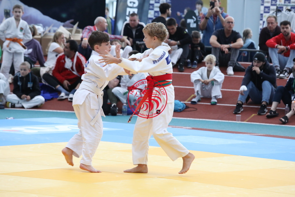 1J7A2003 | Fotos vom Adler Cup - Pictures from Adler Cup

Hier findet Ihr alle Eindrücke und großen Momente der Adler Cup Wochenenden. Here you will find all impressions and great moments of the Adler Cup weekends. - Realisiert mit Pictrs.com