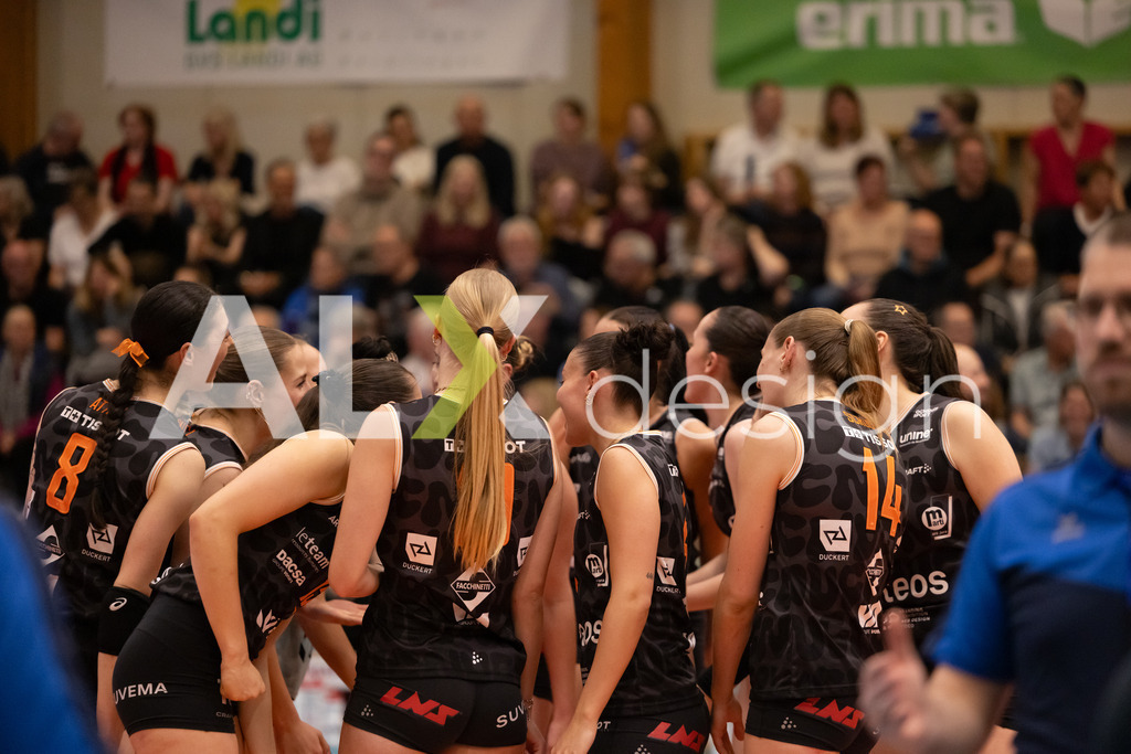 Volleyball I Frauen I Saison 2025-2026 I Volleyball NLA | Women I  Playoffs Finals 2/5 I  VC Kanti Schaffhausen - viteos NUC I  10.04.2026 | viteos NUC Spielerinnen - Realisiert mit Pictrs.com