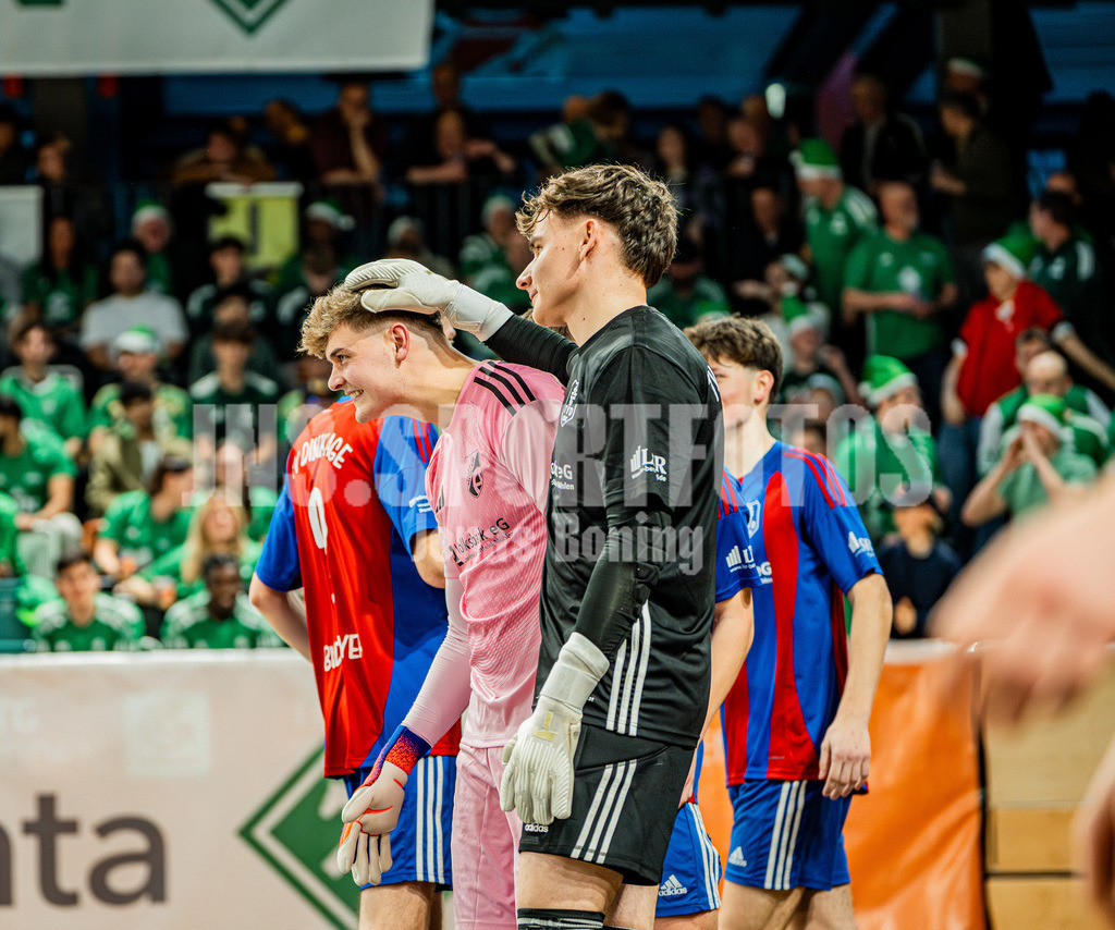 39. OM-Supercup-115 | jns.sportfotos - Realisiert mit Pictrs.com