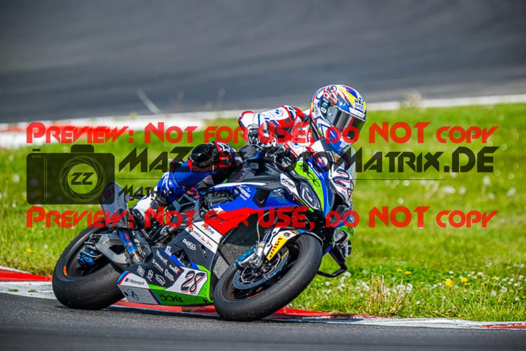 MaZZes_FotoMatrix_220508_96277 | Fotograf Mathias Schmid
Sportfotograf,
Eventfotograf,
Hochzeitsfotograf,
Portraitfotograf