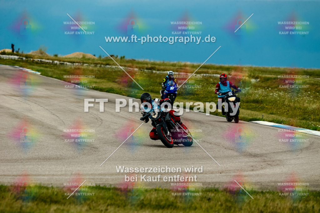 Chambley Juli-3022 | Hier findet Ihr Bilder von Touristenfahrten auf der Nürburgring Nordschleife oder von anderen Veranstaltungen die ich besucht habe. Viel Spass beim Durch Schauen 