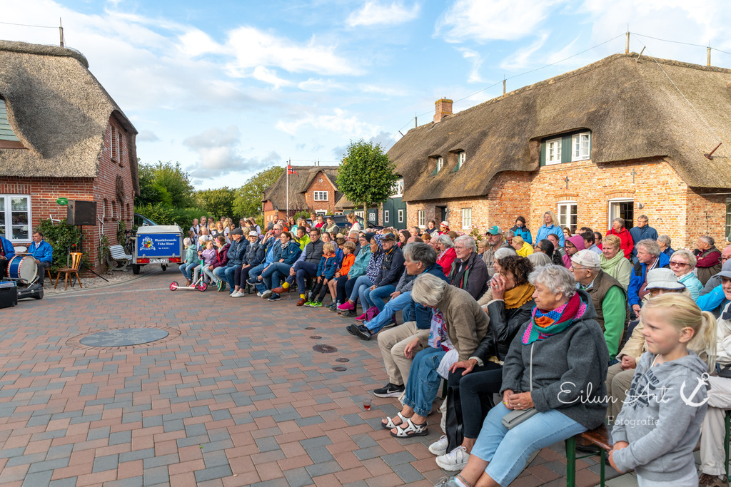 EAF_9172 | Eilun-Art-Fotografie Levke Martens, ihre Fotografin für Immobilien- und Landschaftsfotografie auf Föhr, Föhrer Motive als Poster, Leinwand, hinter Acrylglas oder stelle dir deinen eigenen Monatskalender zusammen, mit nur einem Klick