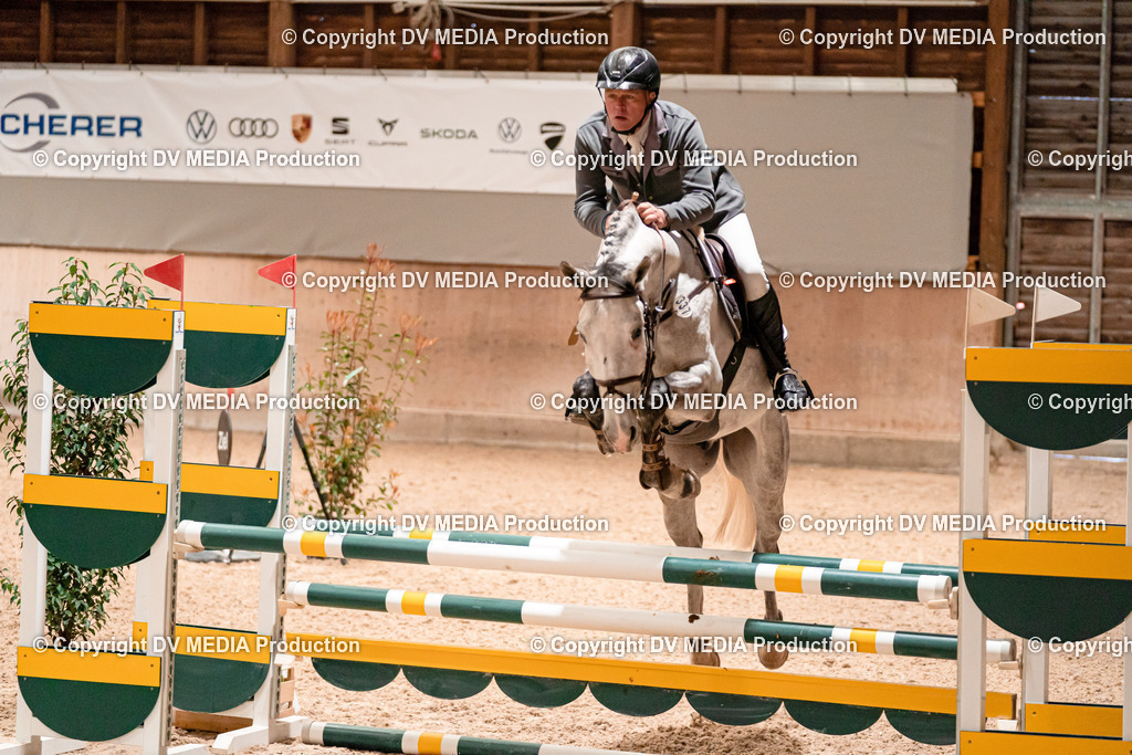 Springen Tag 1-249 | dv-media-shop - Realisiert mit Pictrs.com