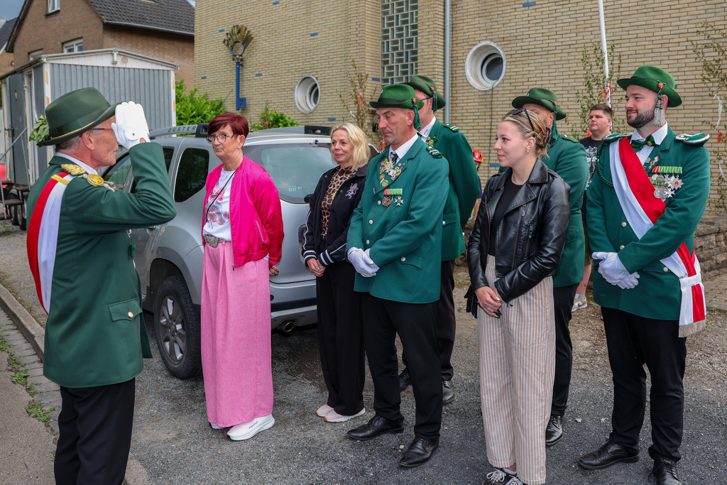 top-top.de-250601-053 | Foto, Video, Fotografie, Videografie, Fotobox, DJ, Discjockey, Musik, Musikbox, Veranstaltung, Photobooth, Amazon, Ebay, Buchtipp, Bestseller, Autor, Verlag, Buch, Wesel, Hamminkeln, NRW, Dinslaken, Rees, Drohne, Hochzeit, Party, Fotobox, Wesel, Fotograf