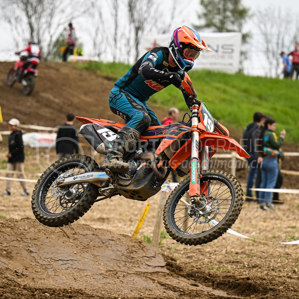 Motocross Schlatt bei Winterthur - 30. April 2023 | #19 Elsener Cyril aus Rafz (CH) auf KTM in der Kategorie ProRace Serie am Motocross Schlatt bei Winterthur, 30. April 2023. 
Instagram: @mx_schlatt | @mc_wila | @sam_schweiz
Bild: Sportfotografie Markus Aeschimann | www.markus-aeschimann.ch - Realisiert mit Pictrs.com