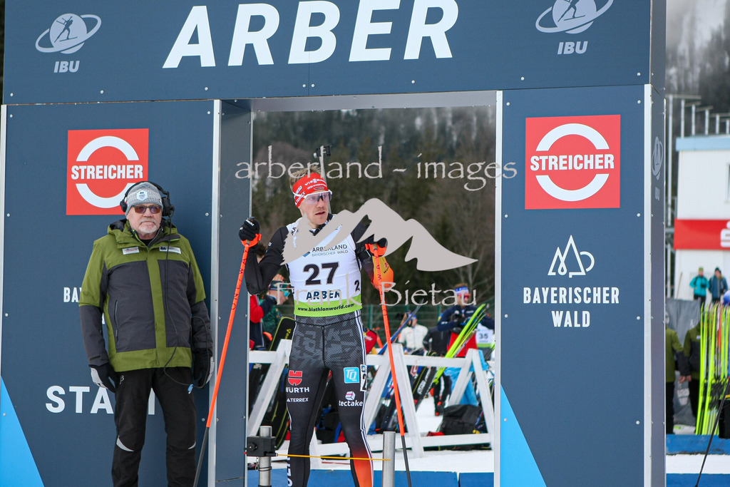 993T2296 | Roman Rees