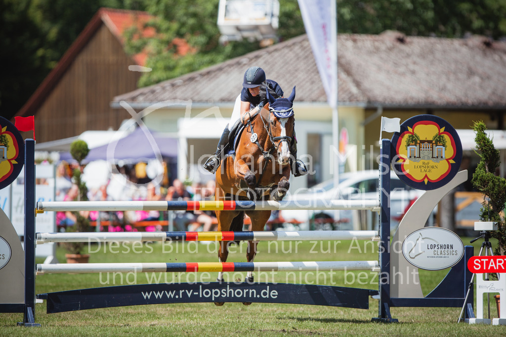 220717_LC_M1-Springen-604 | Deine schönsten Turniermomente als professionelle Fotos! Entdecke hochwertige Pferdesport-Fotografie im Online-Shop. Jetzt Fotos finden & bestellen!