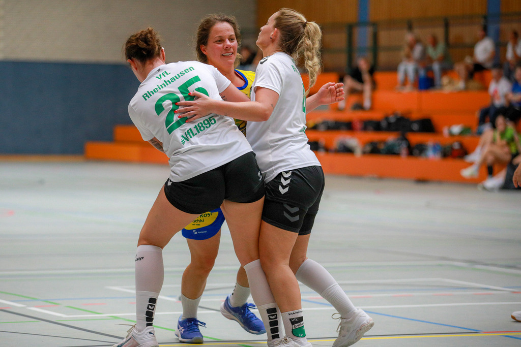 Neukirchen-Rheinhausen310825_021 | Bildergalerie von Sport-Ereignissen aber auch von weiteren spannenden Dingen - nicht nur vom Niederrhein. In Anlehnung an den bekannten Spruch von Hanns Dieter Hüsch heißt das Motto: "Niederrhein ist überall".  - Realisiert mit Pictrs.com