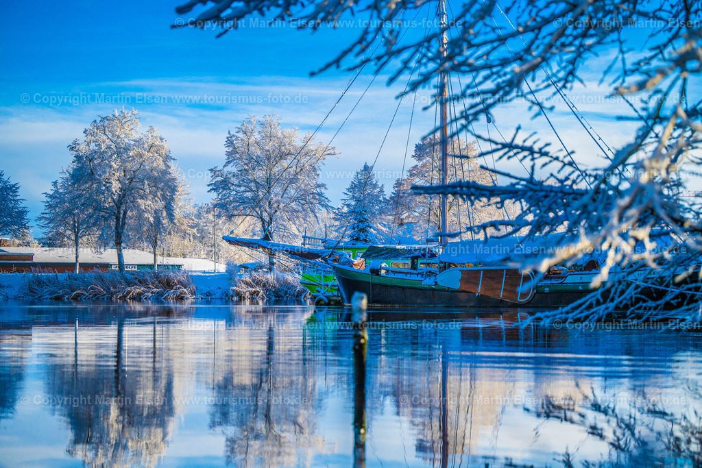 Stade Holzhafen Altstadt Winter Schnee_ELS_2339030126 | Fotos aus den Touristenorten aus Norddeutschland. - Realisiert mit Pictrs.com