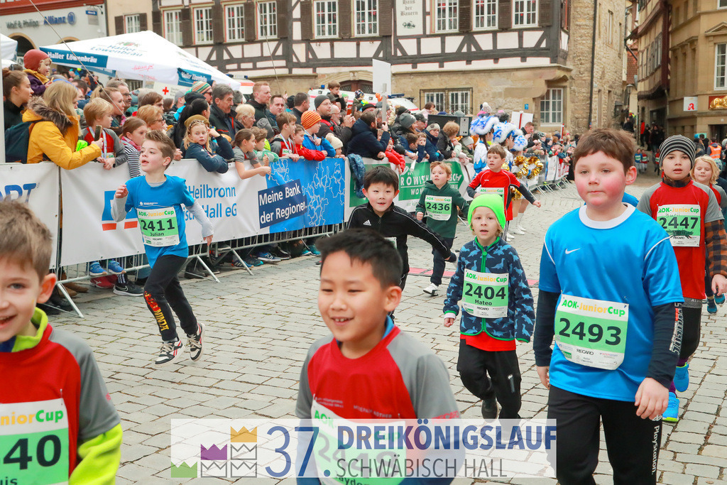 AOK JuniorCup 400m | 3Koenigslauf 2023 - Realisiert mit Pictrs.com