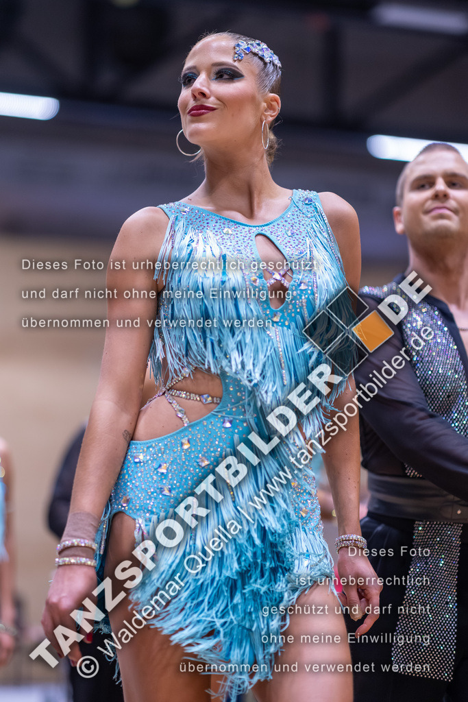 20260328-00992 | Hier finden Sie Tanz Bilder vom Latein und Standard Formationen tanzen. Sportbilder vom Tanzsport. Schöne Fotos und von Weltmeisterschaft, Europameisterschaft, Bundesliga, Regionalliga, Oberliga und Landesliga sowie von GOC Stuttgart, DanceComp, WM Bremen