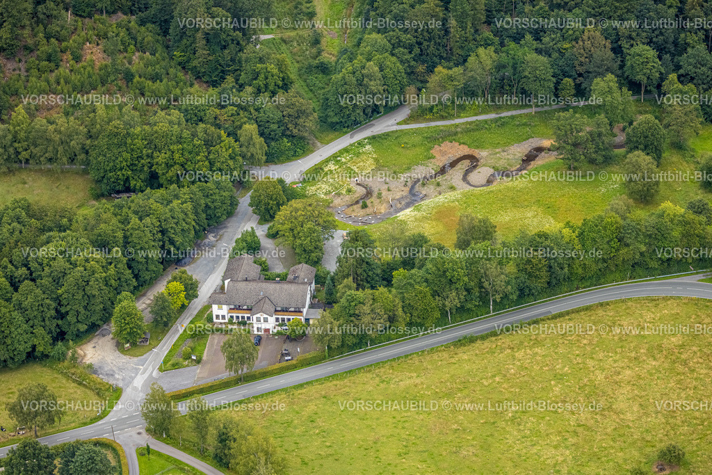 Warstein240712995Hirschberg | Luftbild, Birkenhof Gasthof und Pension in Hirschberg, Warstein, Sauerland, Nordrhein-Westfalen, Deutschland
