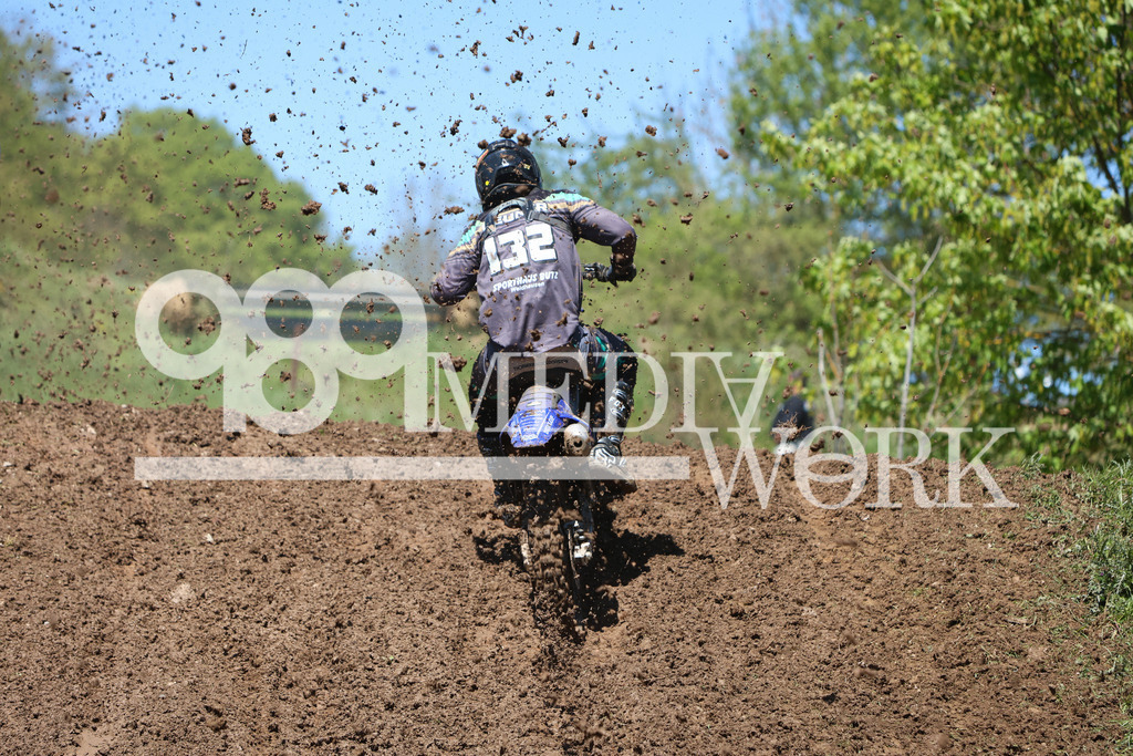 5E6A6591 | 989 MEDIAWORK