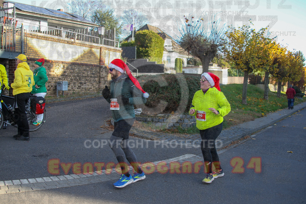 241201_1252_EV4_3345 | Sportfotografie im Rhein-Sieg Kreis, Köln, Bonn, NRW, Rheinland Pfalz, Hessen, etc. Unser Tätigkeitsfeld umfasst den Laufsport vom Volkslauf über den Marathon, Duathlon, Triathon bis zum Ultralauf wie Kölnpfad Ultra oder Schindertrail.