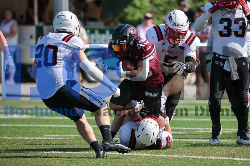 SES_BOCKAC20250621-21 | bond - Realisiert mit Pictrs.com