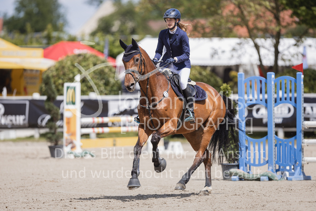 230519_MayDays_A2-Spr-U25-327 | Deine schönsten Turniermomente als professionelle Fotos! Entdecke hochwertige Pferdesport-Fotografie im Online-Shop. Jetzt Fotos finden & bestellen!