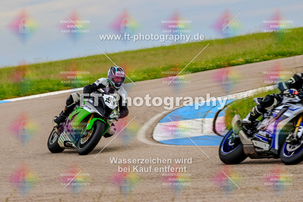 MotoTeam-1677 | Hier findet Ihr Bilder von Touristenfahrten auf der Nürburgring Nordschleife oder von anderen Veranstaltungen die ich besucht habe. Viel Spass beim Durch Schauen 