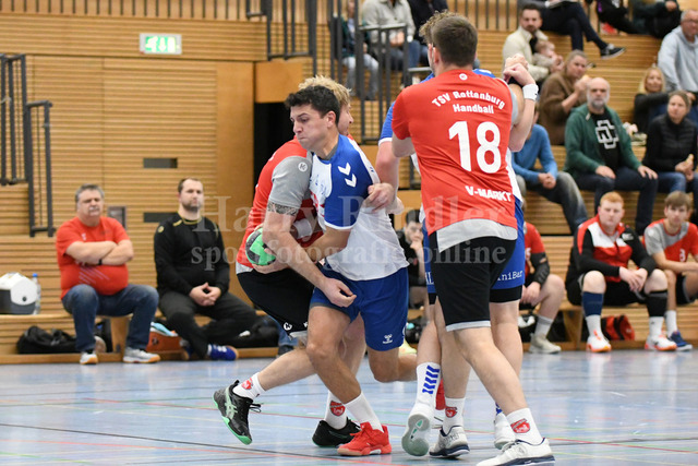 HC Deggendorf :  TSV Rottenburg  | Valentin Lotos  (HC Deggendorf  #4) - Realisiert mit Pictrs.com