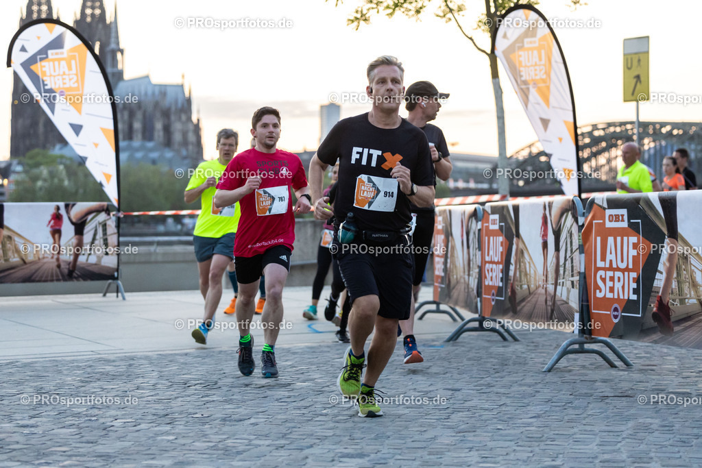 16. OBI Nachtlauf des ASV Koeln; Koeln, 17.05.23 | Impressionen vom 16. OBI Nachtlauf des ASV Koeln am 17.05.23 an Rheinpromenade und Tanzbrunnen in Koeln (Deutschland). Foto: BEAUTIFUL SPORTS/Ulrich Fassbender