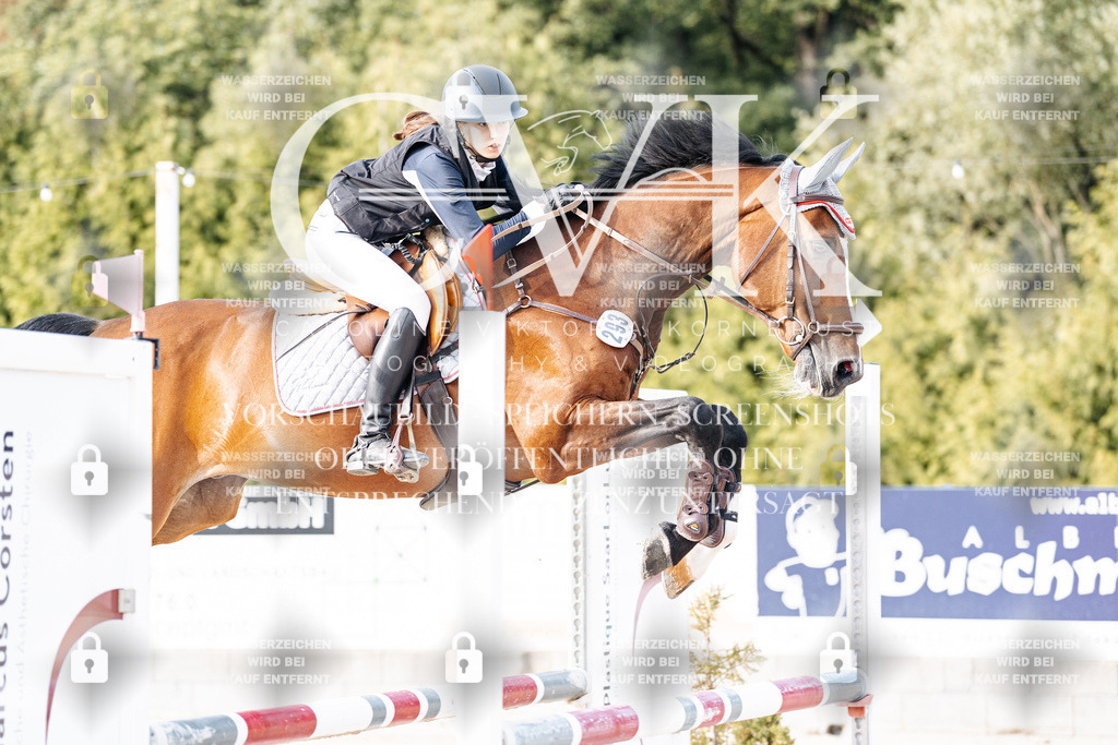 CK906885 | Turnierfotografie Pferdefotografie Trier Rheinland-Pfalz Pferdesport Reitsport Tierfotografie Sportfotografie Pferdevideo Pferdevideografie Equestrianvideography equestrianphotography  - Realisiert mit Pictrs.com
