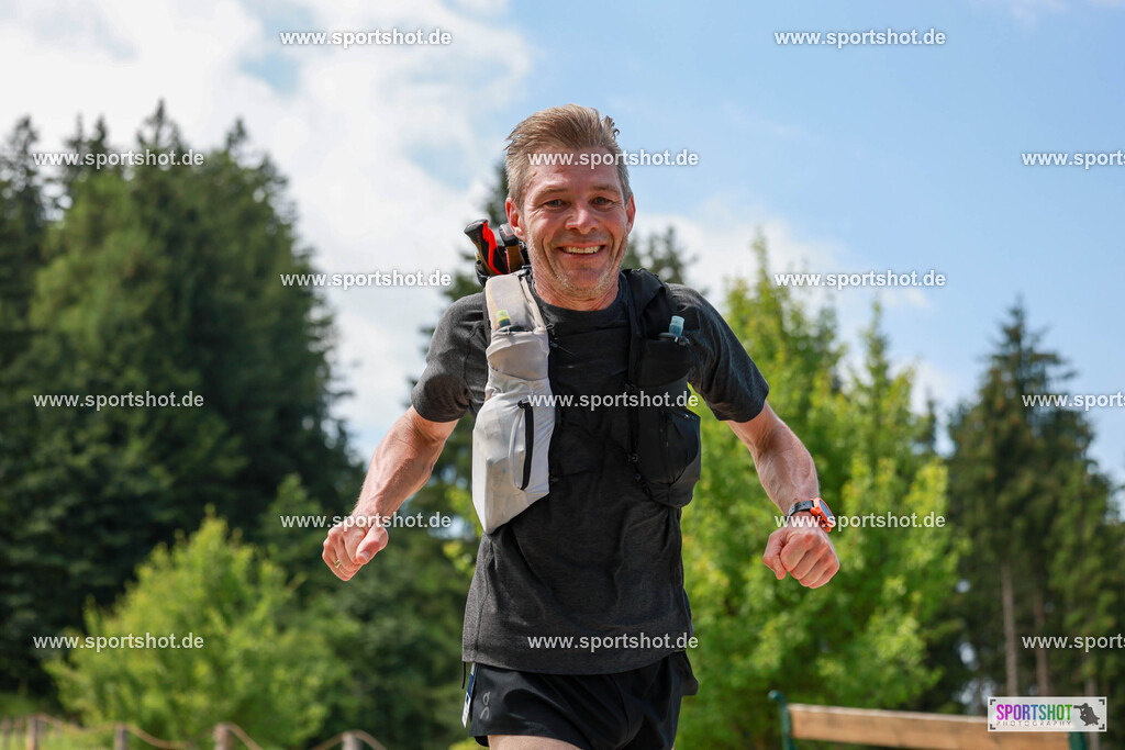 AR6_6255 | Rund um das Thema Sport-Event-Fotografie & individuelle Teilnehmerfotos. Jeder Teilnehmer wird fotografiert.