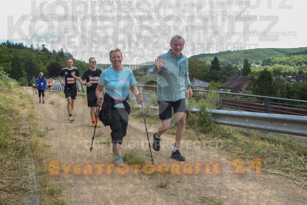 240615_1318_EV4_6756 | Sportfotografie im Rhein-Sieg Kreis, Köln, Bonn, NRW, Rheinland Pfalz, Hessen, etc. Unser Tätigkeitsfeld umfasst den Laufsport vom Volkslauf über den Marathon, Duathlon, Triathon bis zum Ultralauf wie Kölnpfad Ultra oder Schindertrail.