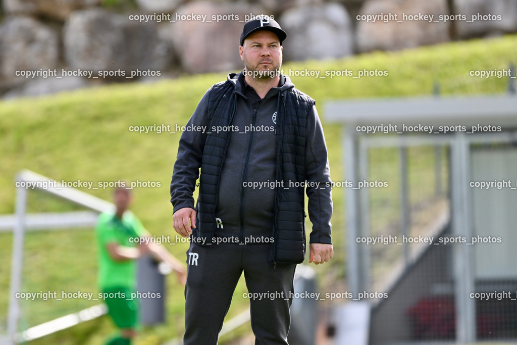 SC Landskron vs. SVG Bleiburg | Headcoach SC Landskron Hannes Lassnig, SC Landskron vs. SVG Bleiburg, SC Landskron vs. SVG Bleiburg am 28.04.2024 in Villach (Sportzentrum Landskron), Austria, (Photo by Bernd Stefan)
