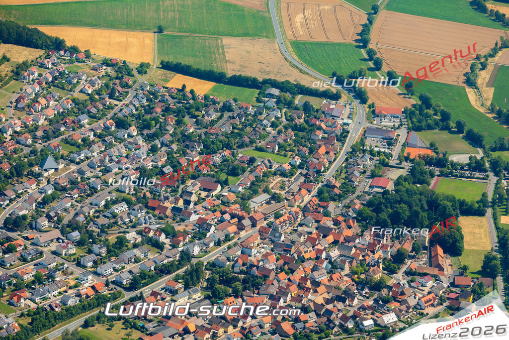 Das Luftbild zeigt :  Uettingen - Die Luftaufnahme wurde 2023 vom UL-Flugzeug aus erstellt ( keine Drohne ) - Hochauflösende Luftaufnahme - Für grossformatige Ausdrucke geeignet. Die Geschenkidee !Mit Lizenz und Bildrechte bestellbar