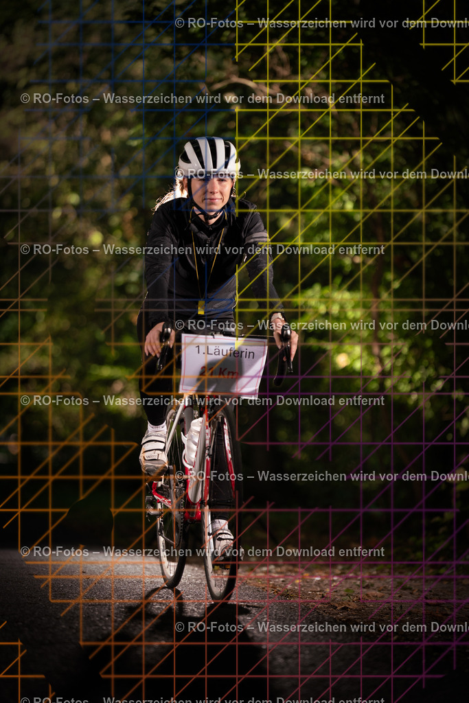 2026 Lifestyle Würzburglauf -391 | Sportfotografie von RO-Fotos: Motorsport, Motocross, Enduro, Laufveranstaltungen und Triathlon. Professionelle Fotos von Sportlern und Events. - Realisiert mit Pictrs.com