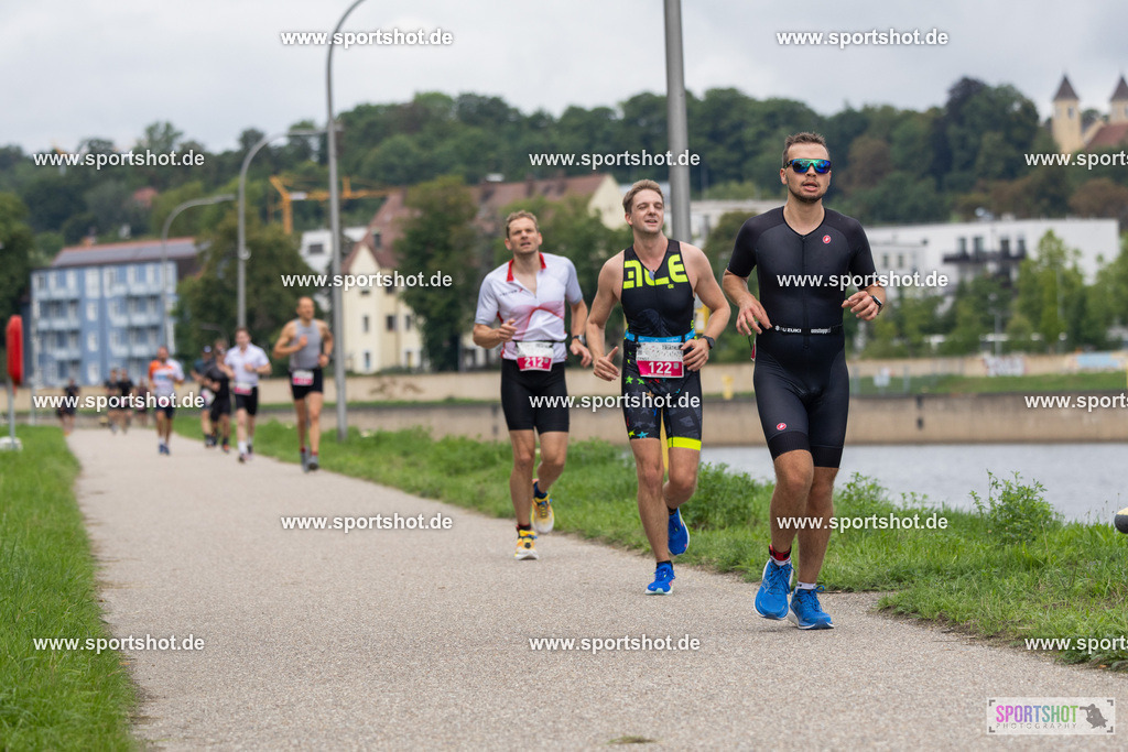 AR7_1706 | 34.REGENSBURG TRIATHLON 2025 #tristar_regensburg #regensburgtriathlon #triathlonregensburg #tristar #yourpictrs #sportshot_your_pictrs @Sportshotphotography @triathlonbundesliga