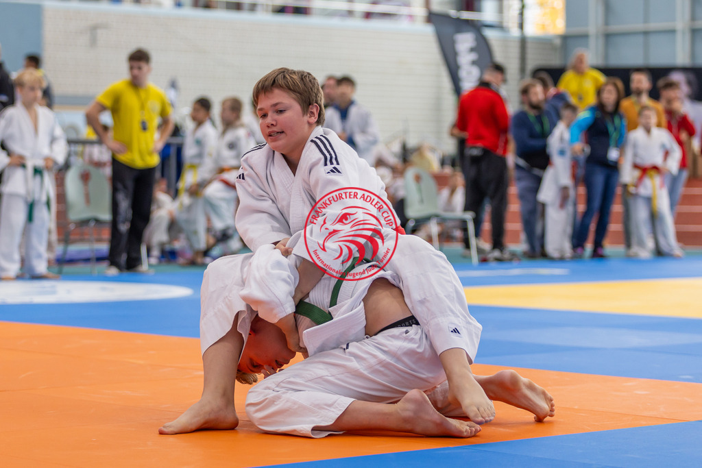 Internationaler Adler Cup 2024 | Foto vom Internationalen Adler Cup Judo Turnier im Sport- und Freizeitzentrum Kalbach im Oktober 2024 - Realisiert mit Pictrs.com